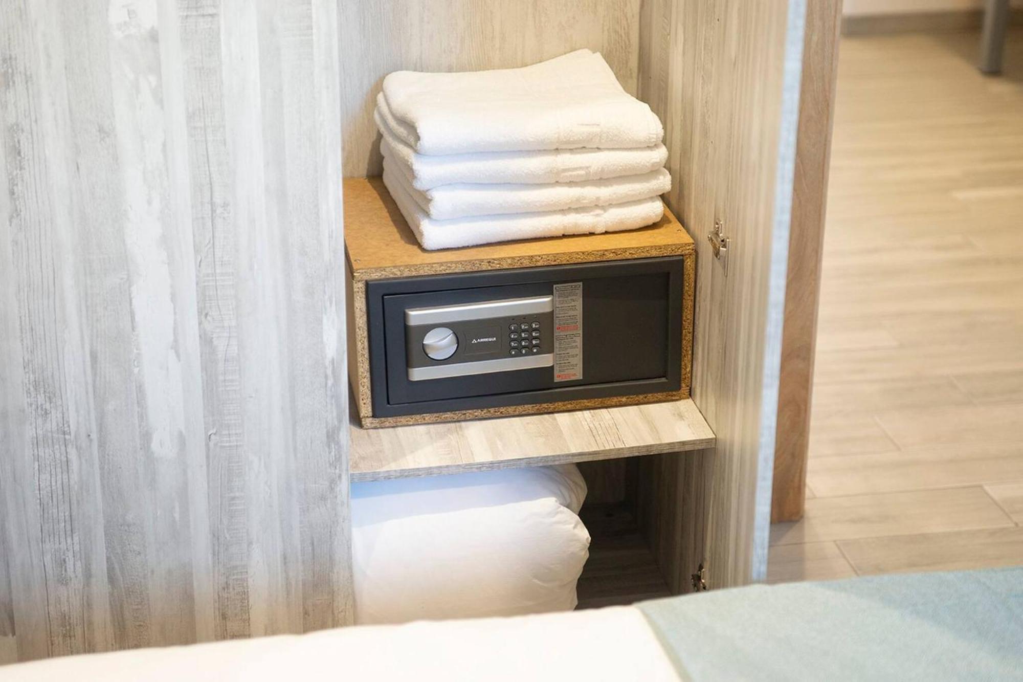 Apartamentos Lurralde サラウツ エクステリア 写真