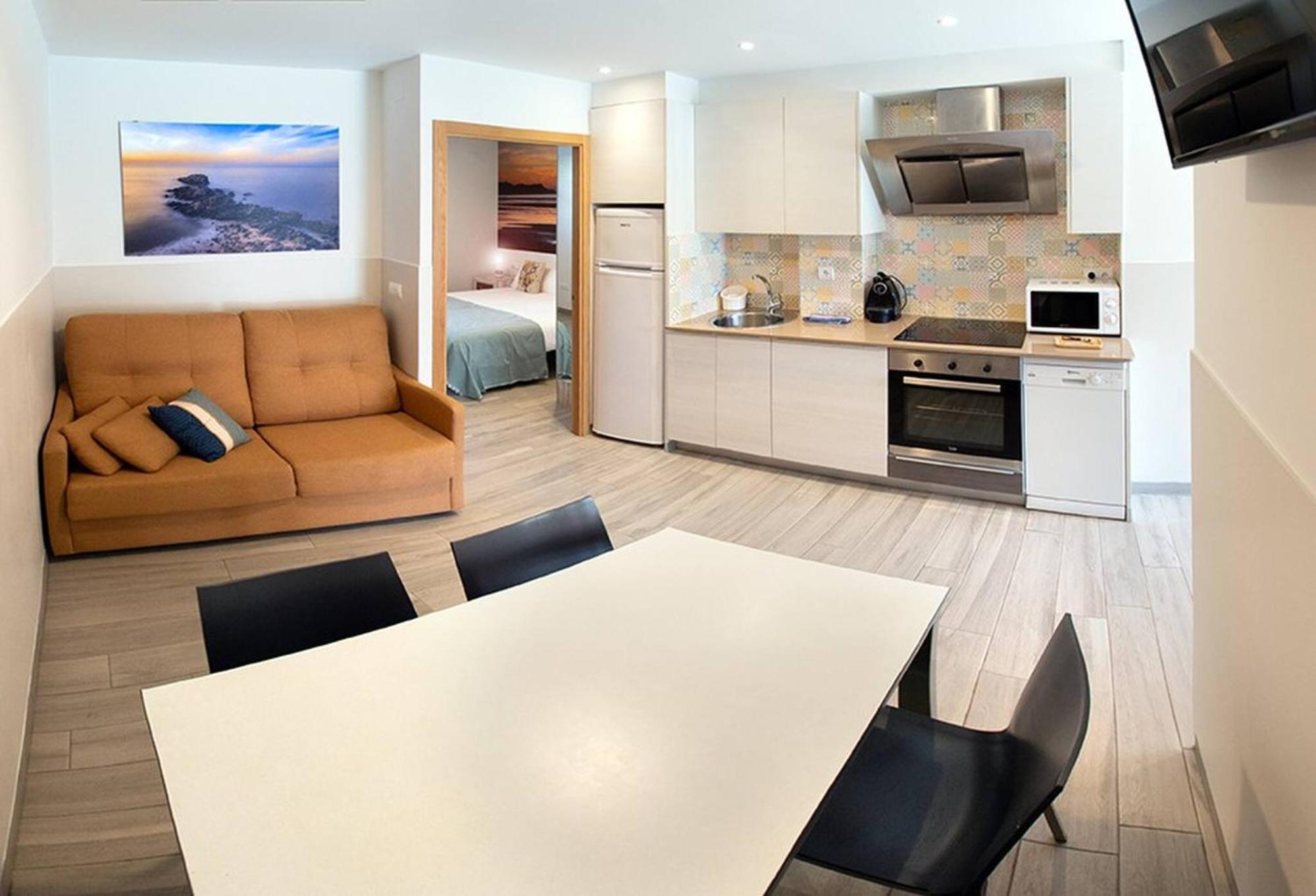 Apartamentos Lurralde サラウツ エクステリア 写真