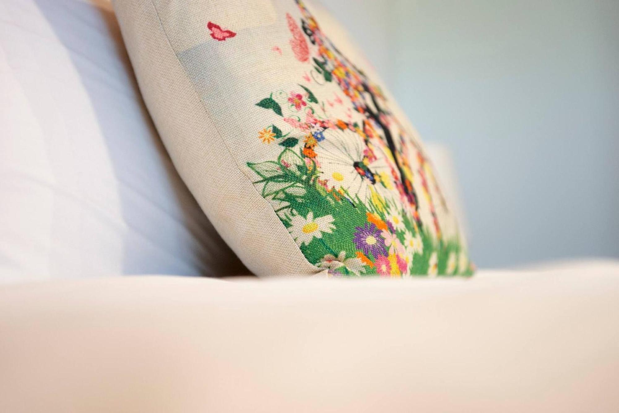 Apartamentos Lurralde サラウツ エクステリア 写真